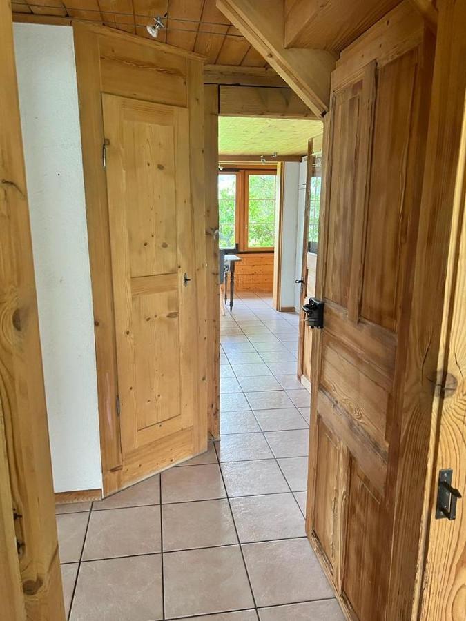 Edelweiss 4 Zi Ferienwohnung In Landhaus Frutigen Exterior foto