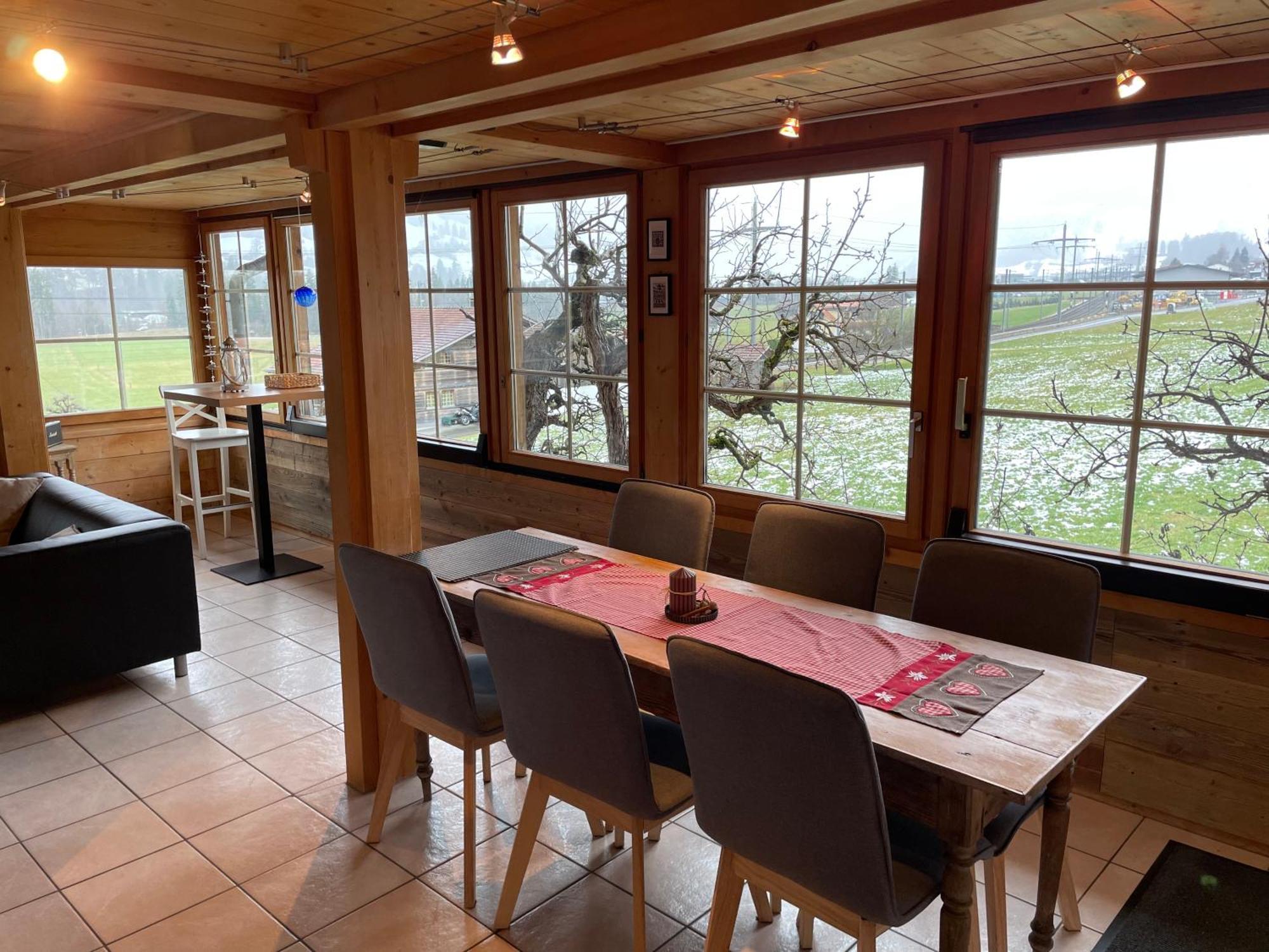 Edelweiss 4 Zi Ferienwohnung In Landhaus Frutigen Exterior foto