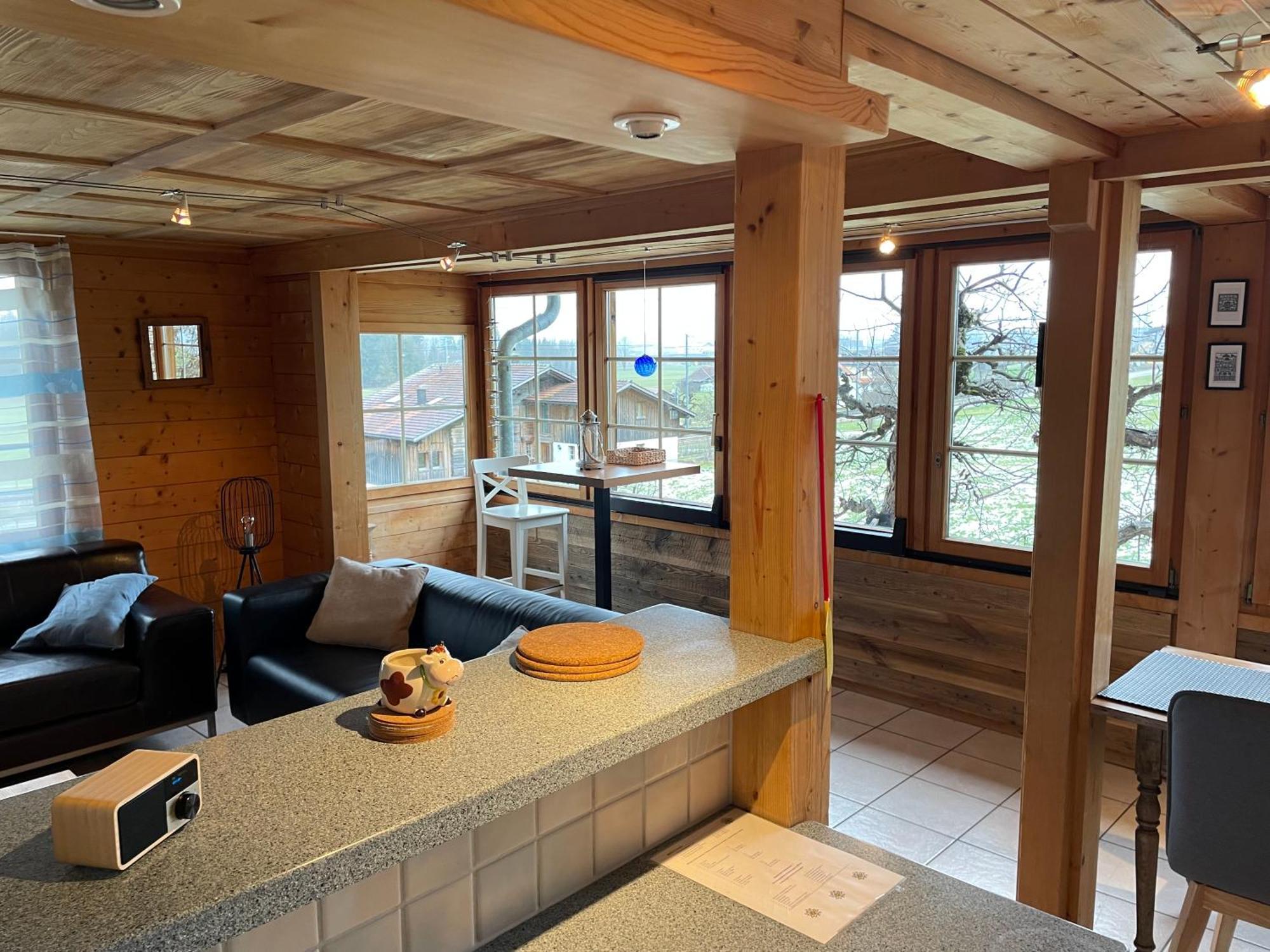 Edelweiss 4 Zi Ferienwohnung In Landhaus Frutigen Exterior foto