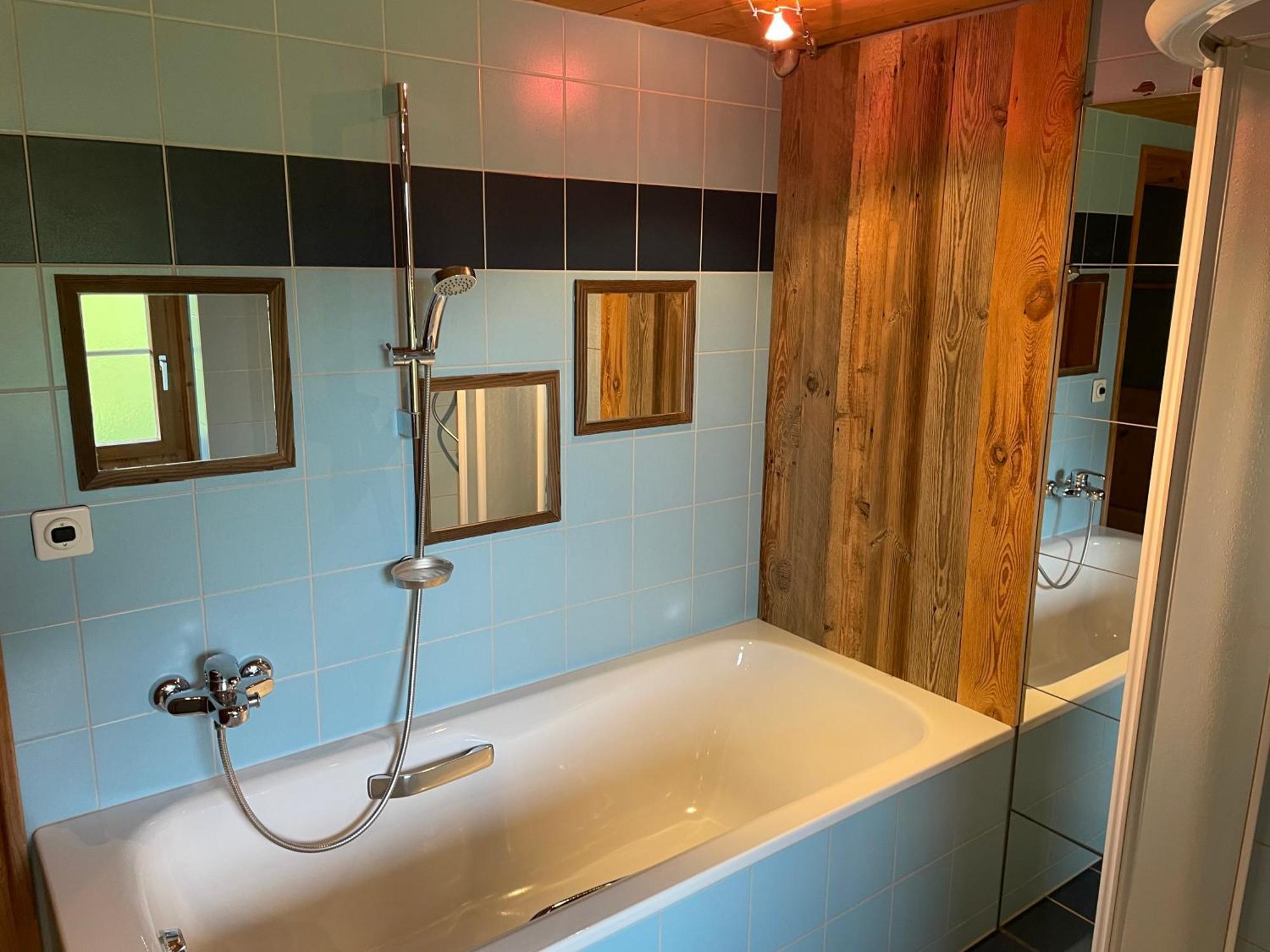 Edelweiss 4 Zi Ferienwohnung In Landhaus Frutigen Exterior foto